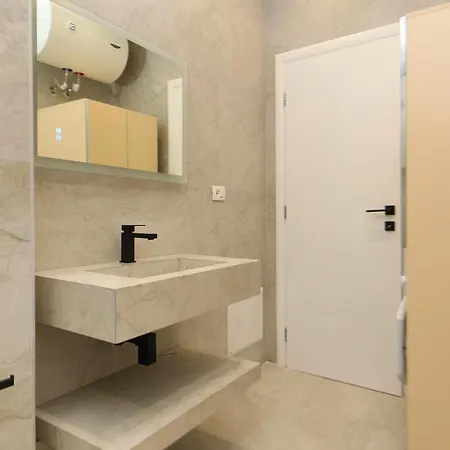 Lägenhet Seaside Serenity Serviced Apartment-vlore Lungomare