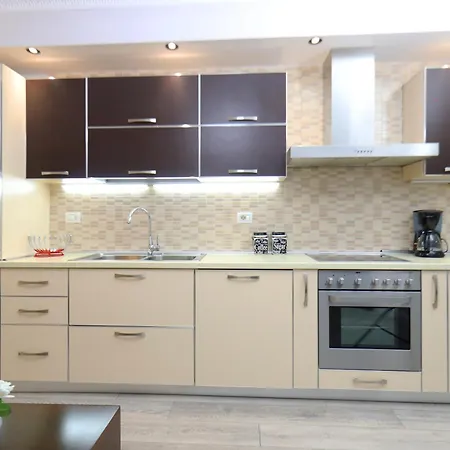 Lägenhet Seaside Serenity Serviced Apartment-vlore Lungomare Vlorë