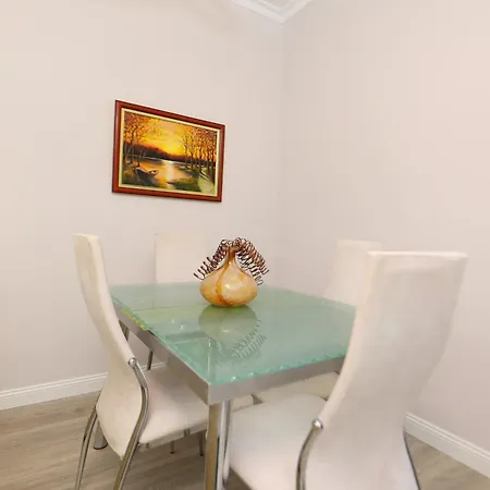 Lägenhet Seaside Serenity Serviced Apartment-vlore Lungomare