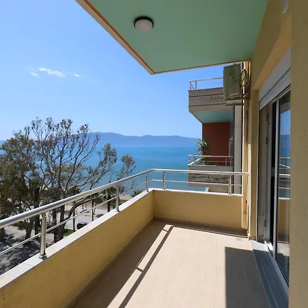 Seaside Serenity Serviced Apartment-vlore Lungomare
