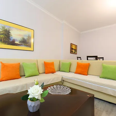 Seaside Serenity Serviced Apartment-vlore Lungomare Vlorë